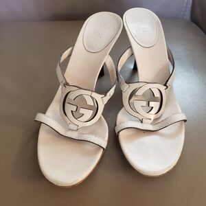 Gucci sandals size 9